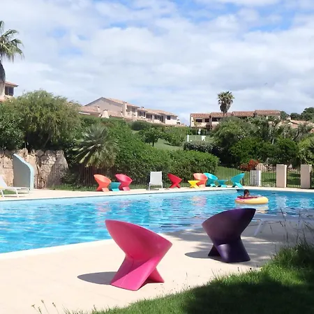 Les Hameaux De Bocca Del Oro Aparthotel 2*